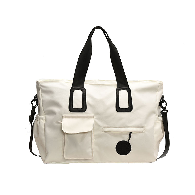 Multifunctional leisure bag with sturdy carrying handles and many compartments Kalsten