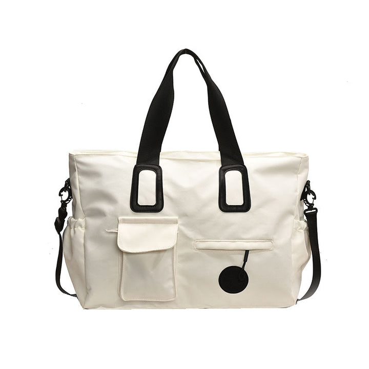 Multifunctional leisure bag with sturdy carrying handles and many compartments Kalsten