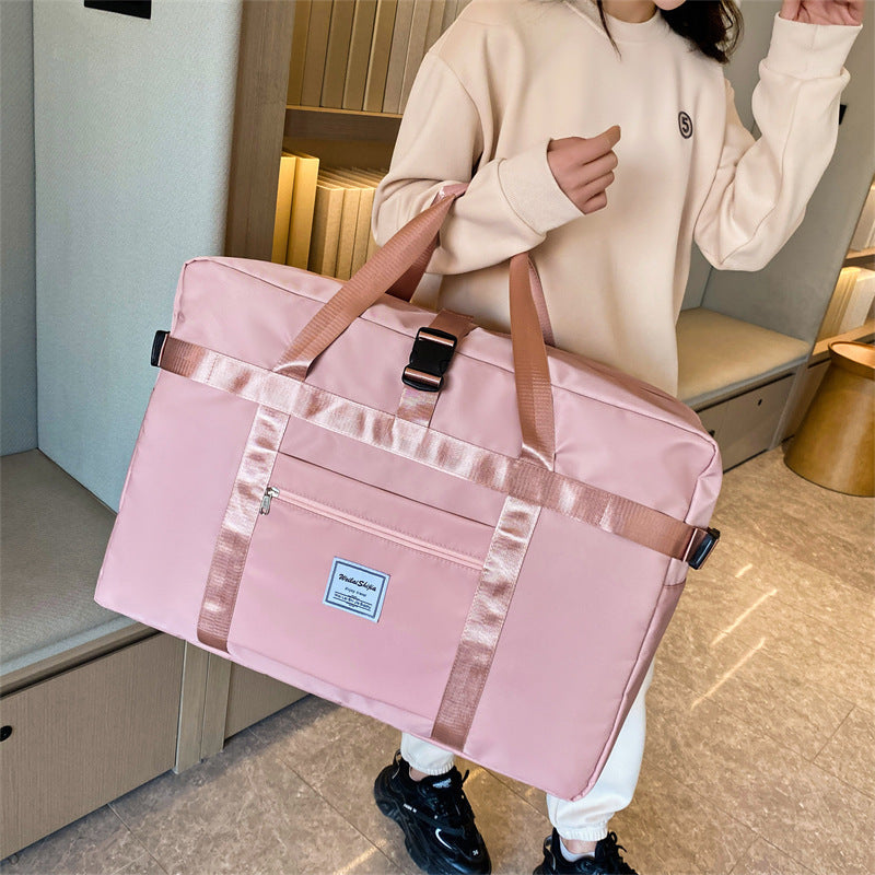 Large Sports Duffel Bag with Durable Outer Material and Clever Compartment Design Kalsten