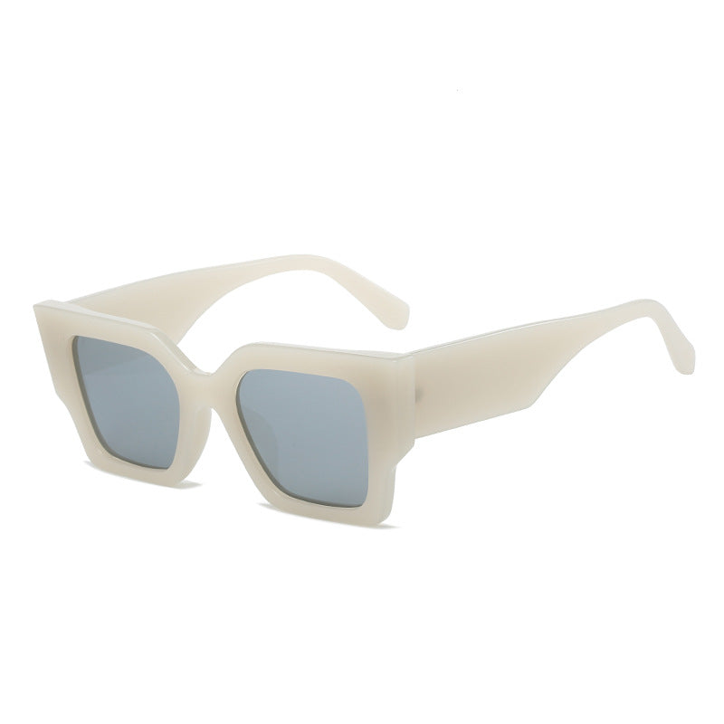Ladies fashionable square sunglasses with wide frame and UV protection Kalsten
