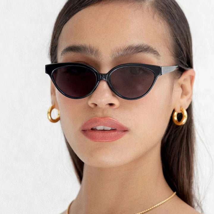 Ladies Cat-Eye Sunglasses with Luxurious Pattern and UV Protection Kalsten