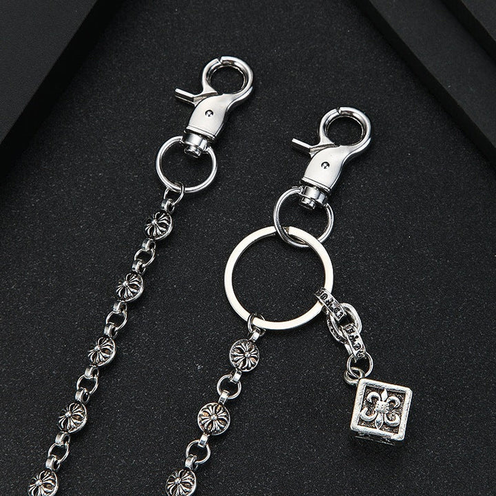 Fashionable keychain with filigree chain design Kalsten
