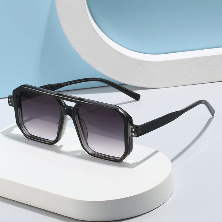 Ladies fashionable sunglasses in modern octagonal design Kalsten
