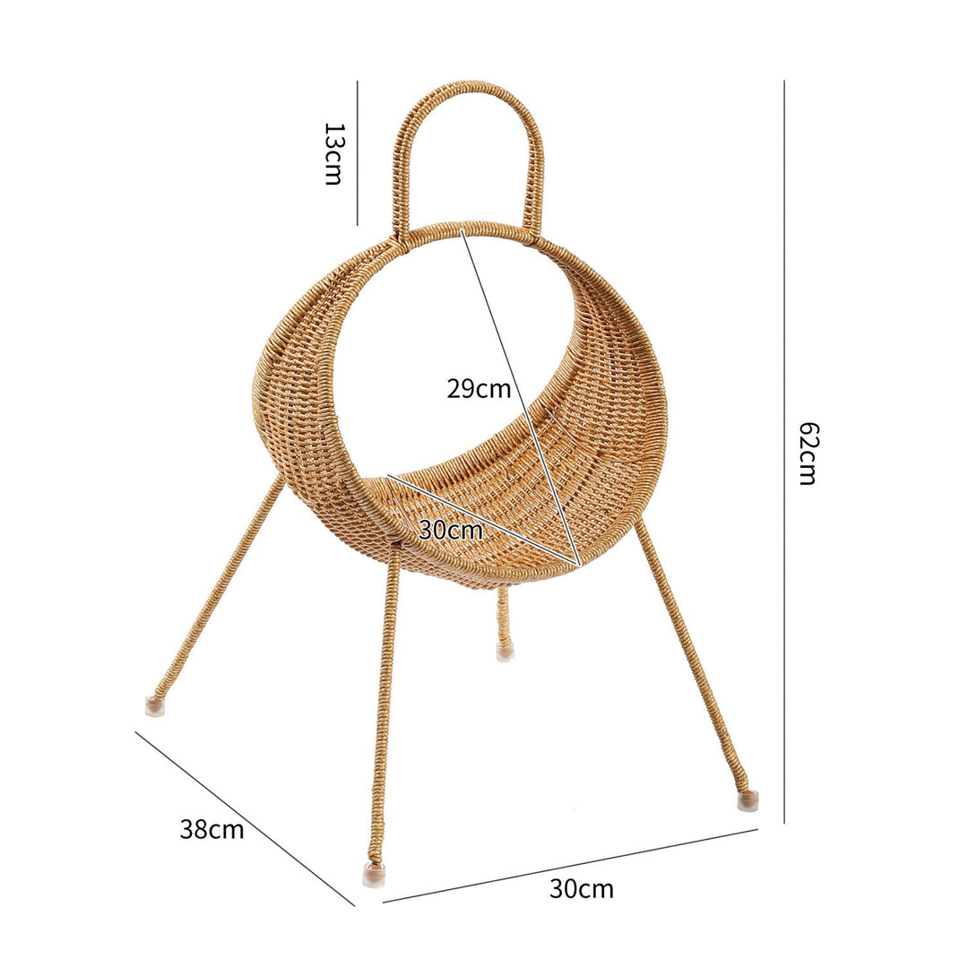 Unisex design basket with curved shape and ergonomic carry handle Kalsten