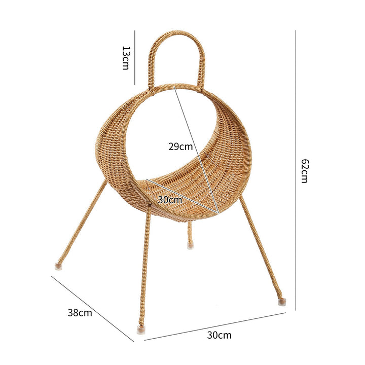 Unisex design basket with curved shape and ergonomic carry handle Kalsten