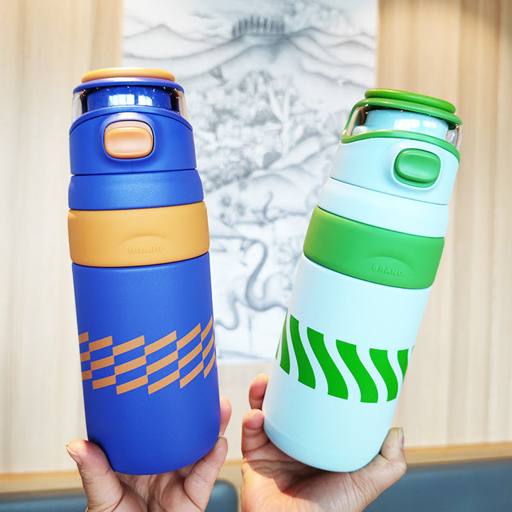 Women's BPA-free water bottle with innovative safety closure Kalsten