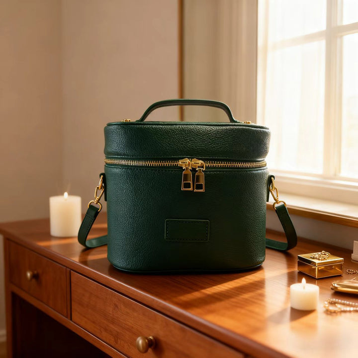 Elegant and Compact Cosmetic Bag Kalsten