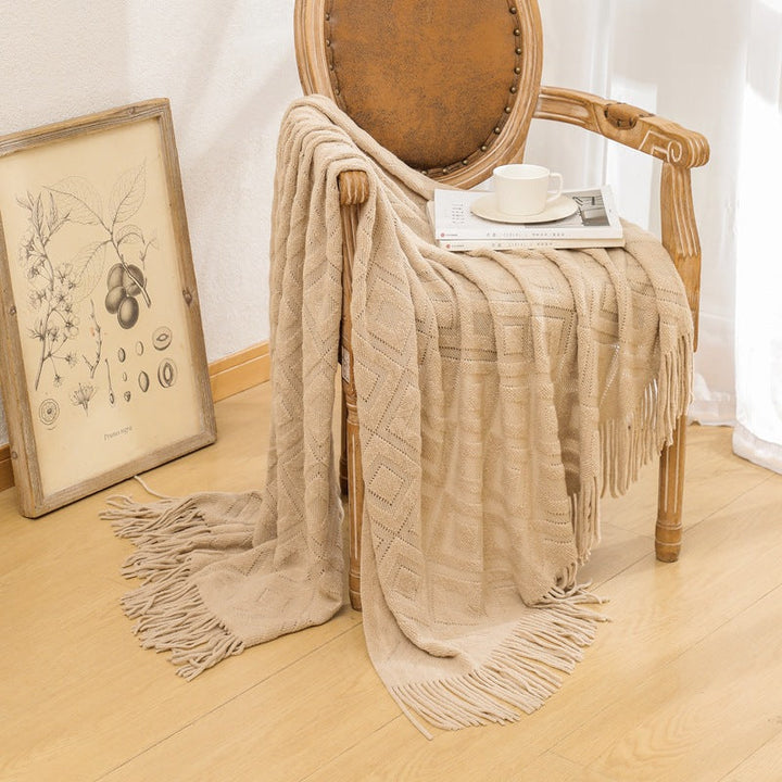 Women's Elegant Knit Blanket with Graphic Pattern Kalsten