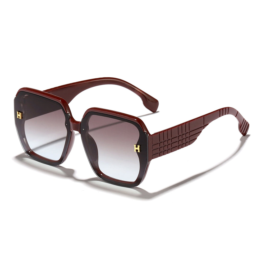 Women's fashionable sunglasses with square frame and trendy lenses Kalsten