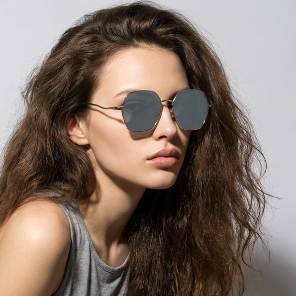 Women's geometric sunglasses with high-quality metal frame Kalsten