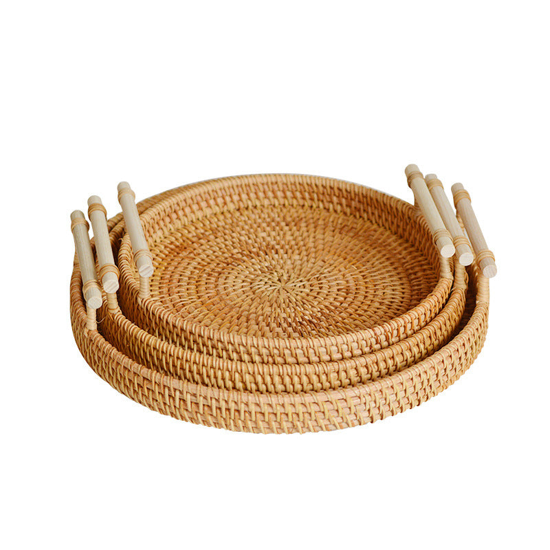 Ladies' round serving platter made from handcrafted natural material Kalsten