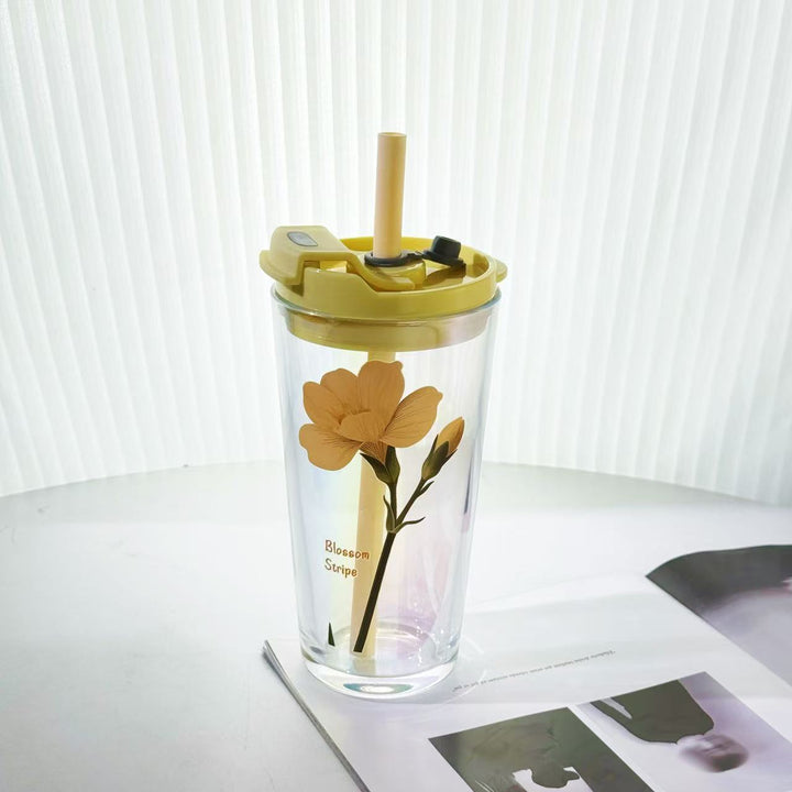 Women's drinking cup with practical silicone protective sleeve and decorative floral patterns Kalsten