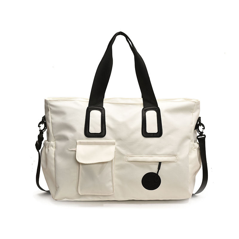Multifunctional leisure bag with sturdy carrying handles and many compartments Kalsten