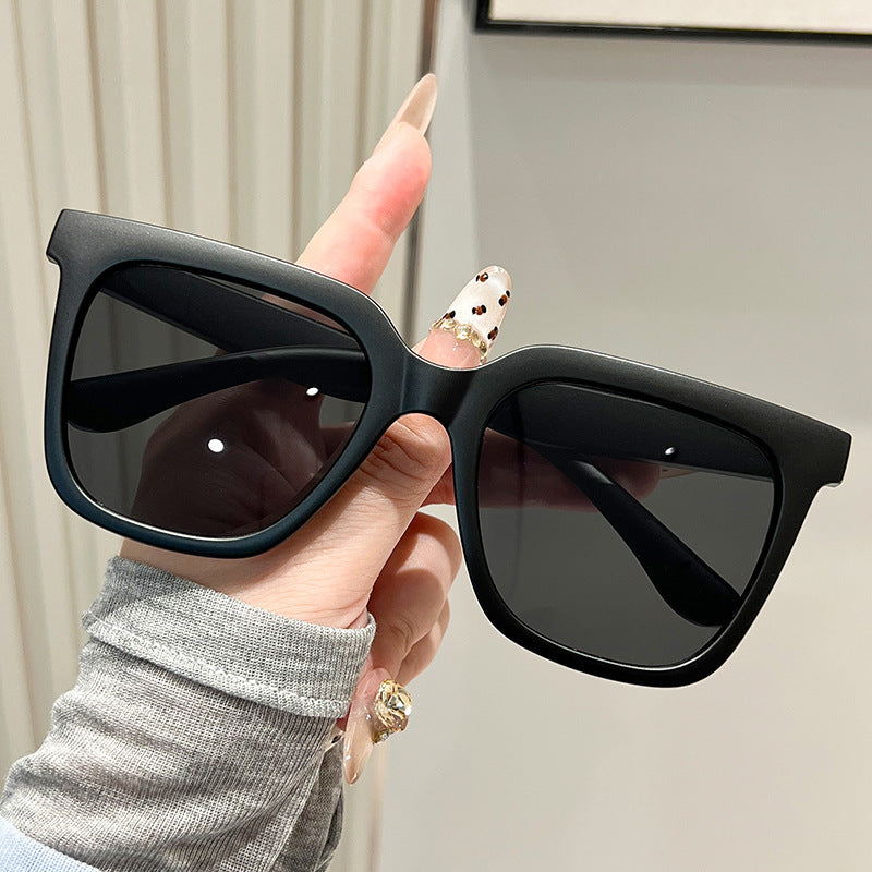 Women's oversized sunglasses with matte frame Kalsten