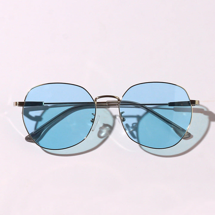 Women's striking geometric sunglasses with UV protection Kalsten