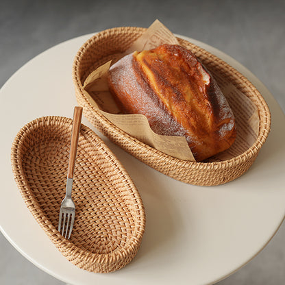 Oval Natur Basket made of Rattan Acalora