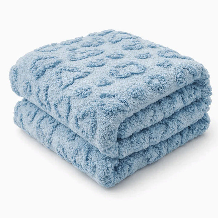Women's Cozy Fleece Blanket with Heart Design Kalsten