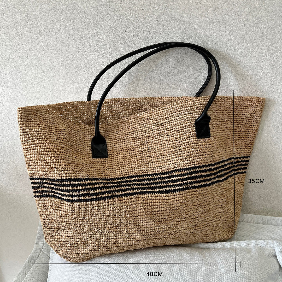 Handmade straw bag with fashionable striped pattern Kalsten
