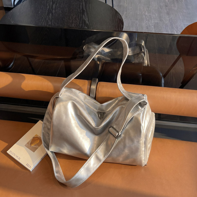 Sporty Weekend Duffel with Durable Exterior Material Kalsten