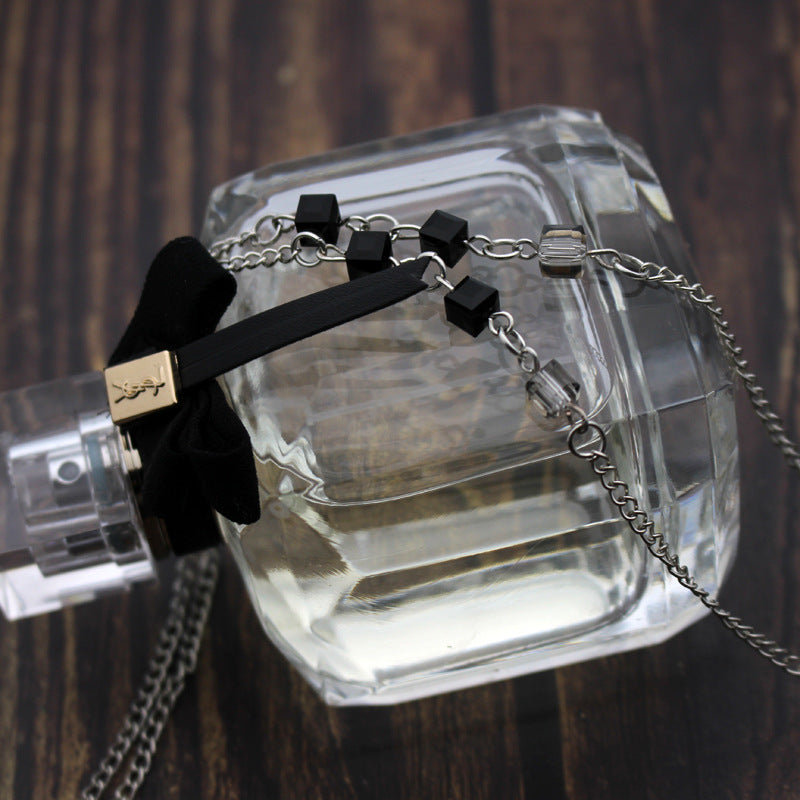 Fashionable glasses holder chain with elegant details Kalsten