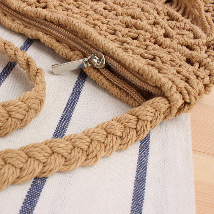 Handcrafted macrame shoulder bag with fringes Kalsten