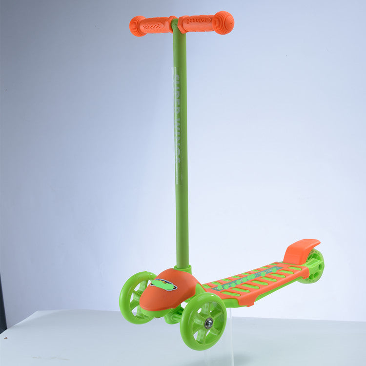 Compact 3-Wheel Lean-to-Steer Kick Scooter Kalsten