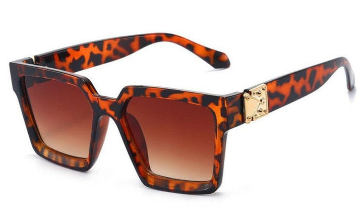 Women stylish square sunglasses with golden accents Kalsten