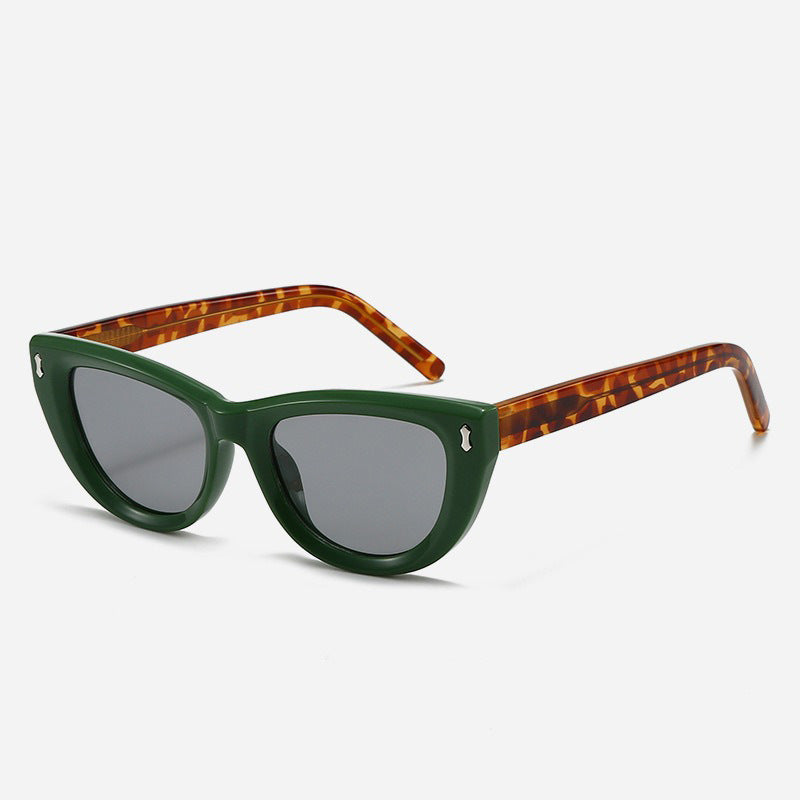 Women's Cat-Eye sunglasses with transparent frame and brown lenses Kalsten