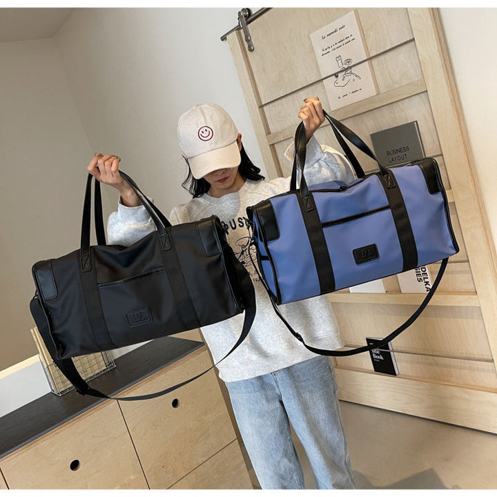 Practical sports and travel bag with durable carrying handles Kalsten