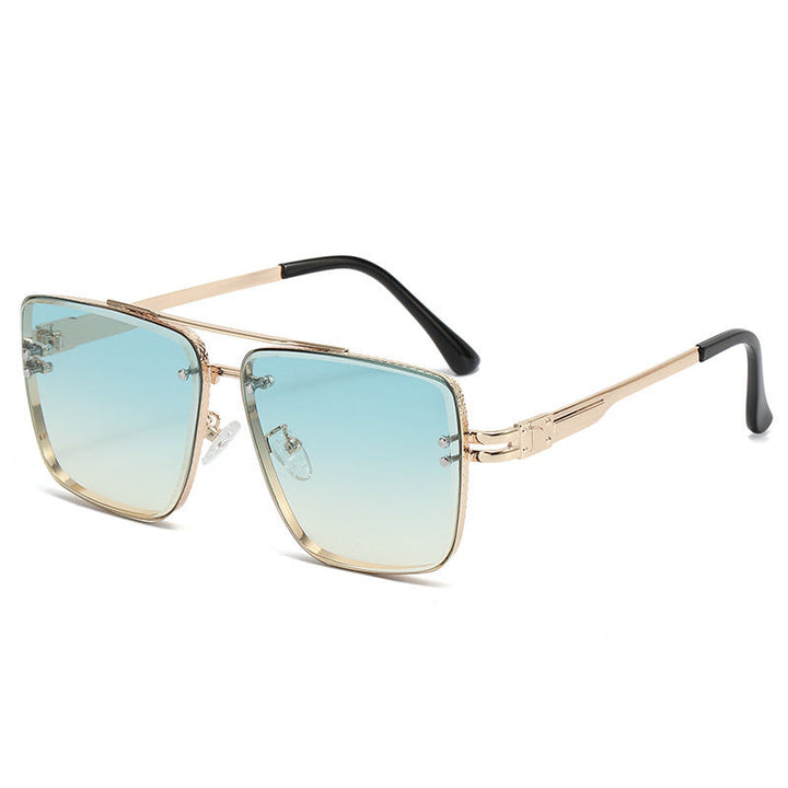 Women Elegant Oversized Sunglasses with Gradient Lenses and Eye-Catching Frame Kalsten