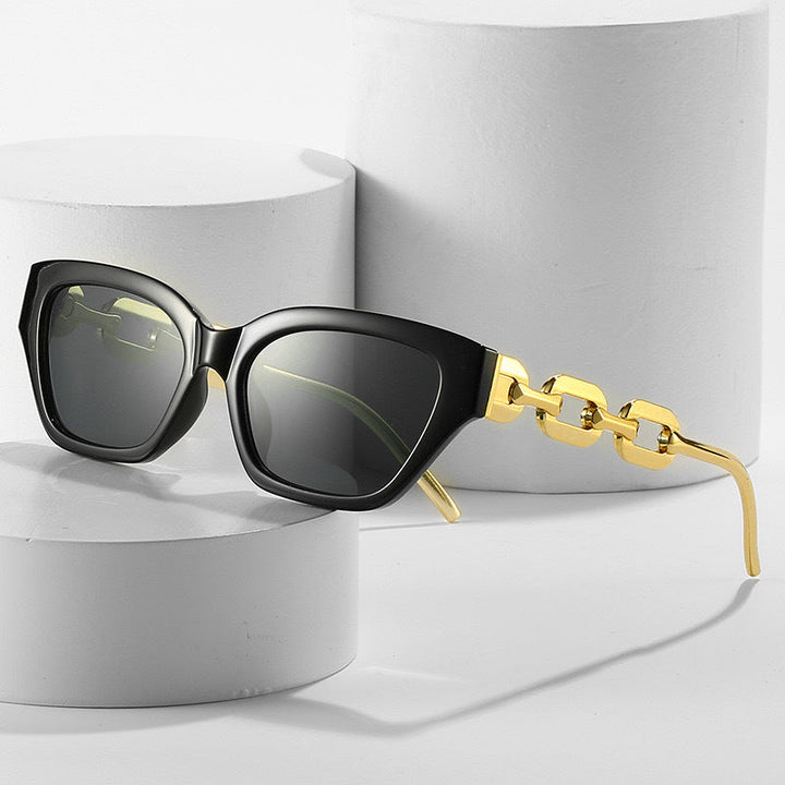 Women’s sunglasses with unique chain design Kalsten