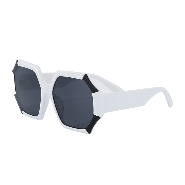 Ladies fashionable sunglasses with faceted frame Kalsten