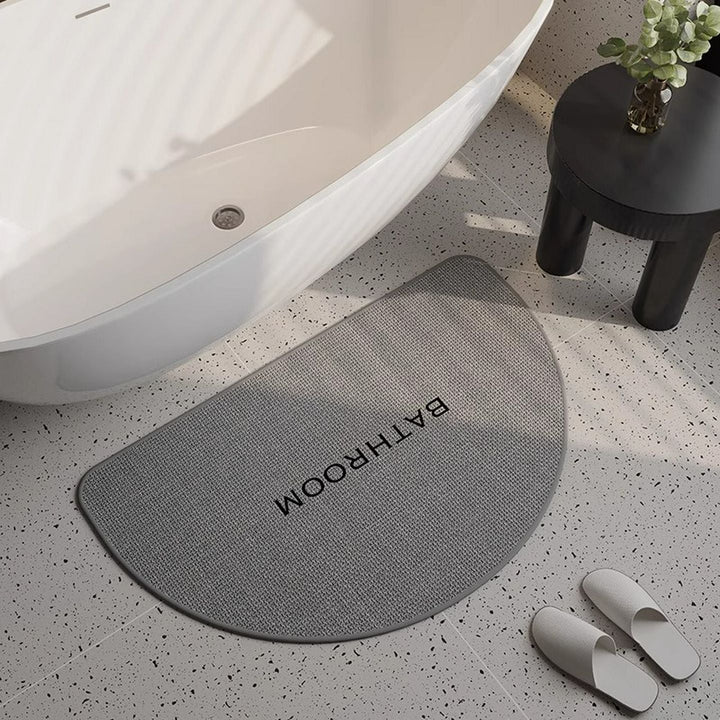 Absorbent Non-Slip Bathroom Mat Kalsten