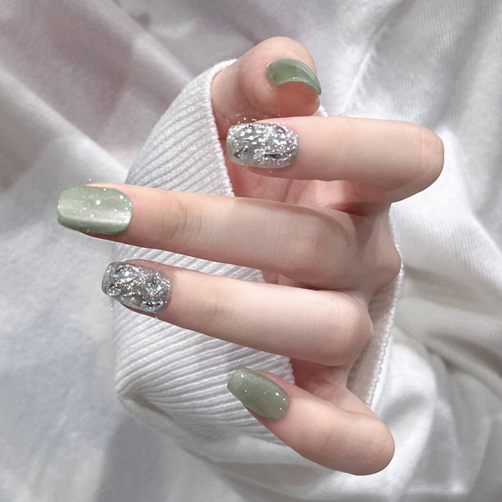Premium Glittering Press-On Nail Extensions Kalsten