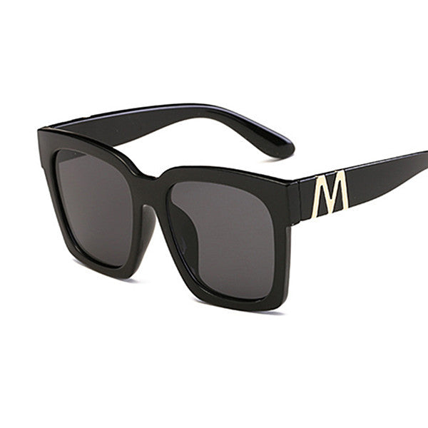 Women Elegant Oversized Sunglasses with Polarizing Lenses Kalsten