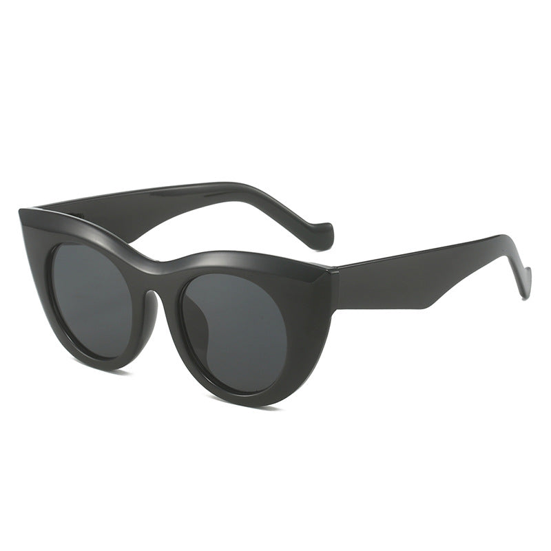 Ladies Cat-Eye Sunglasses with Wide Frame and UV Protection Kalsten