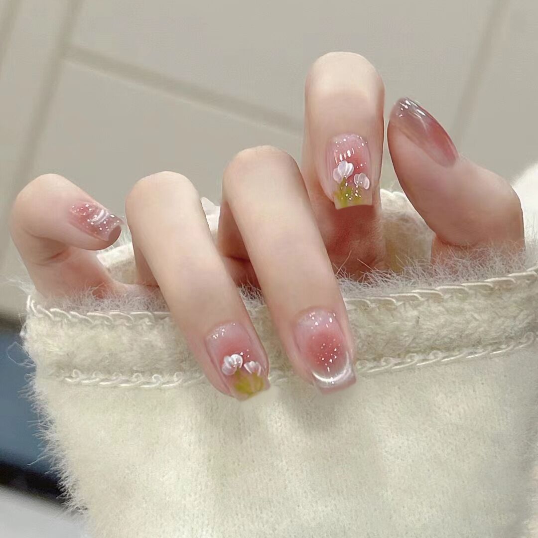 Premium Glittering Press-On Nail Extensions Kalsten
