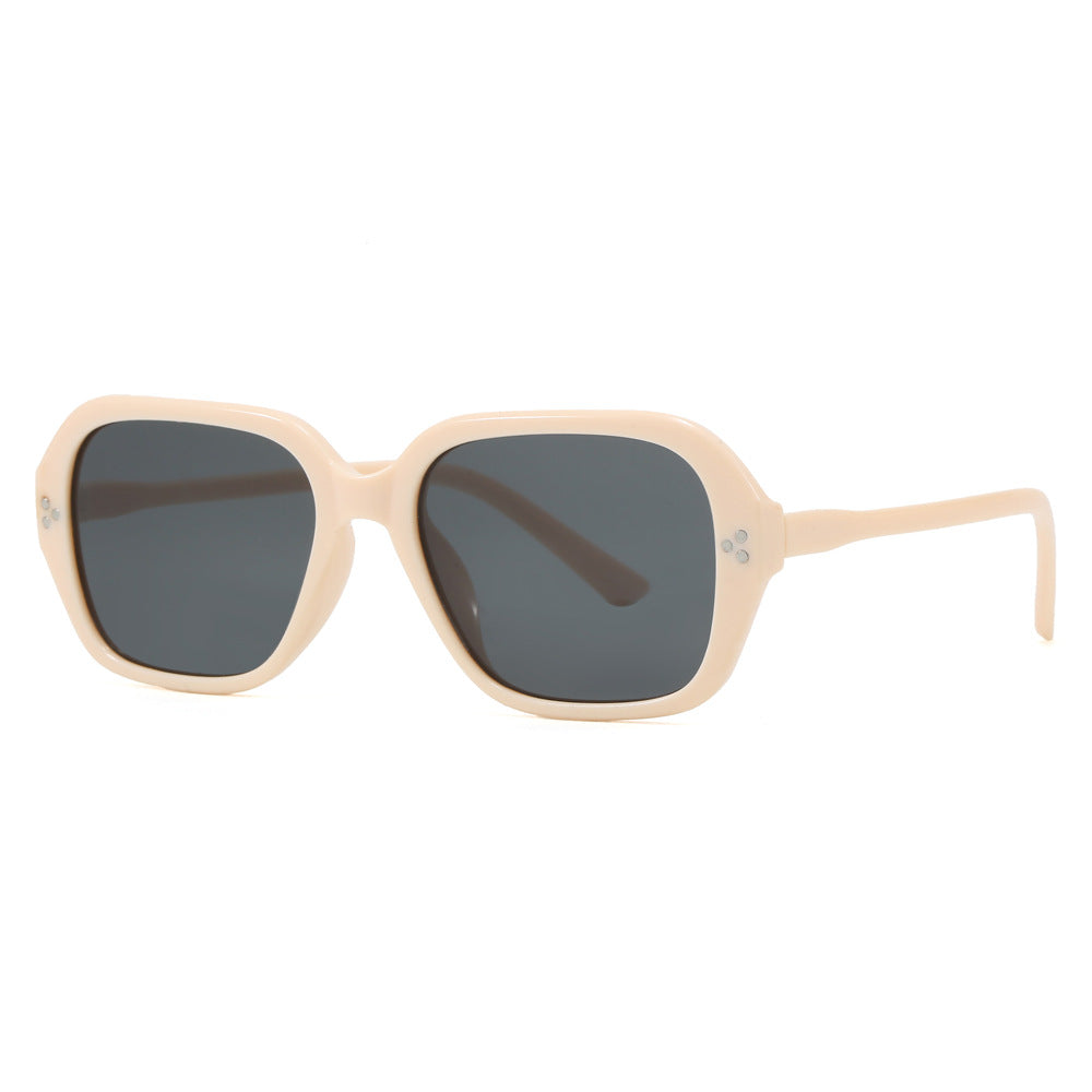 Women's fashionable oversized sunglasses in elegant design Kalsten