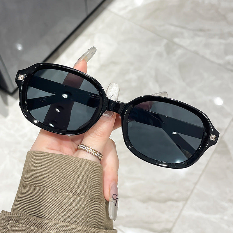 Ladies Fashion Sunglasses in Retro Style Kalsten