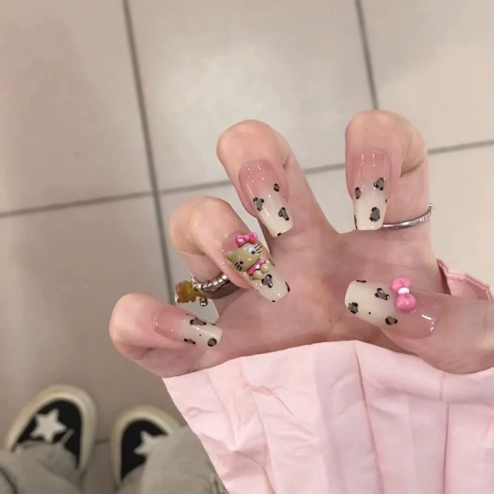 Playful art false nails with cute animal motifs Kalsten