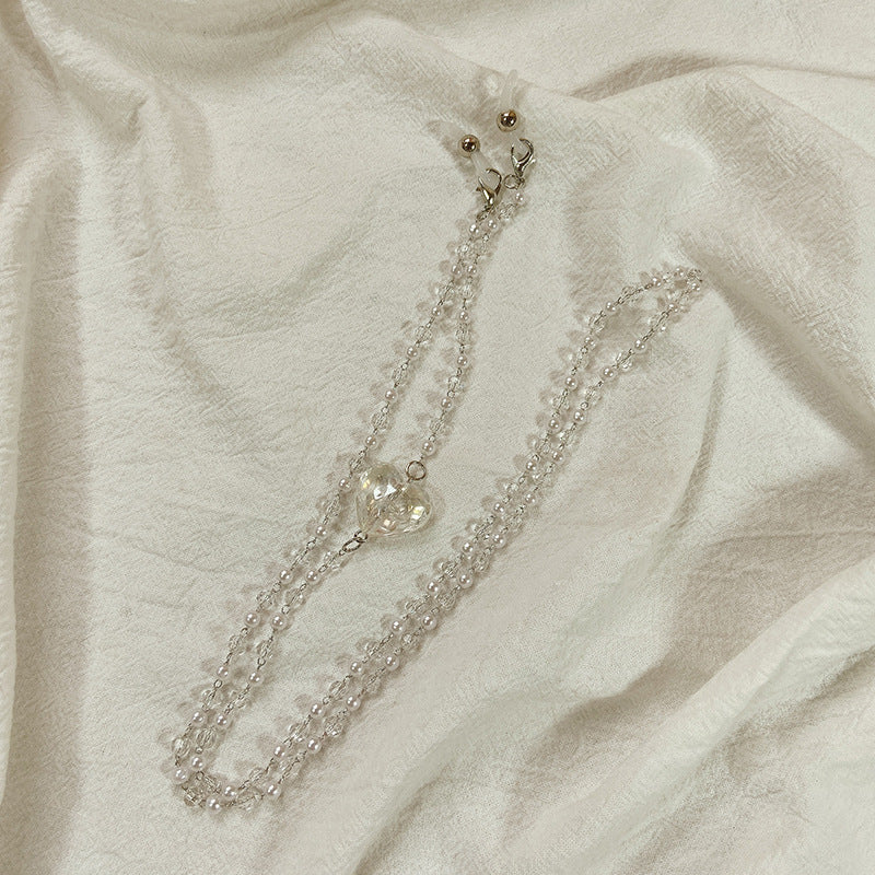 Elegant jewelry necklace with heart-shaped pendants Kalsten