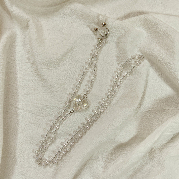 Elegant jewelry necklace with heart-shaped pendants Kalsten