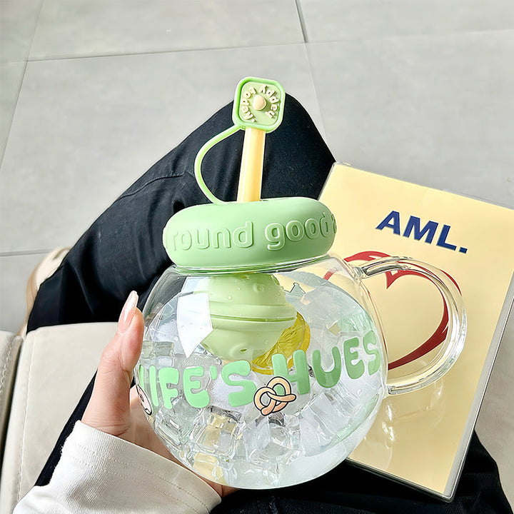Ladies drinking container with innovative fruit insert Kalsten