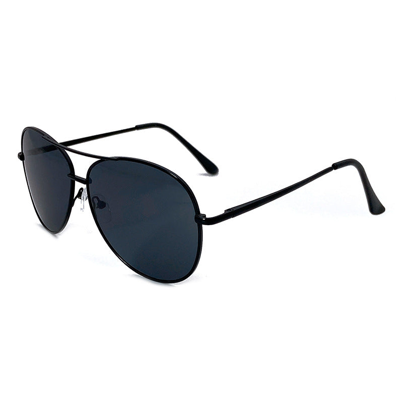 Sunglasses in Modern Pilot Style Kalsten