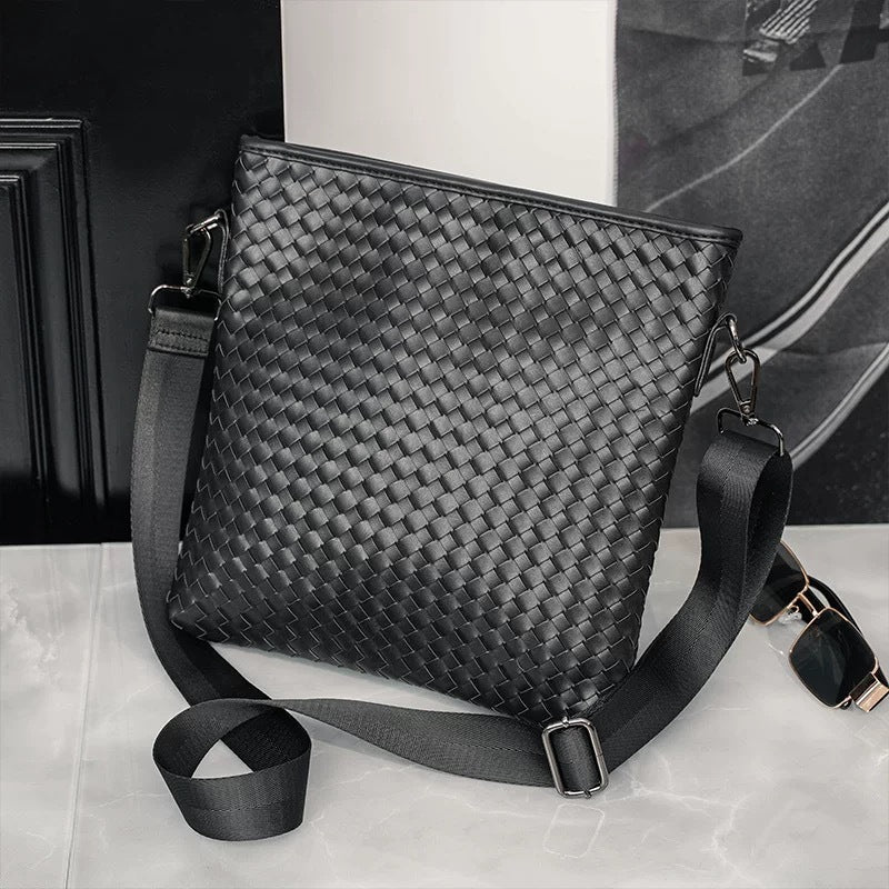 Trendy Crossbody Bag Made of Woven Material Kalsten