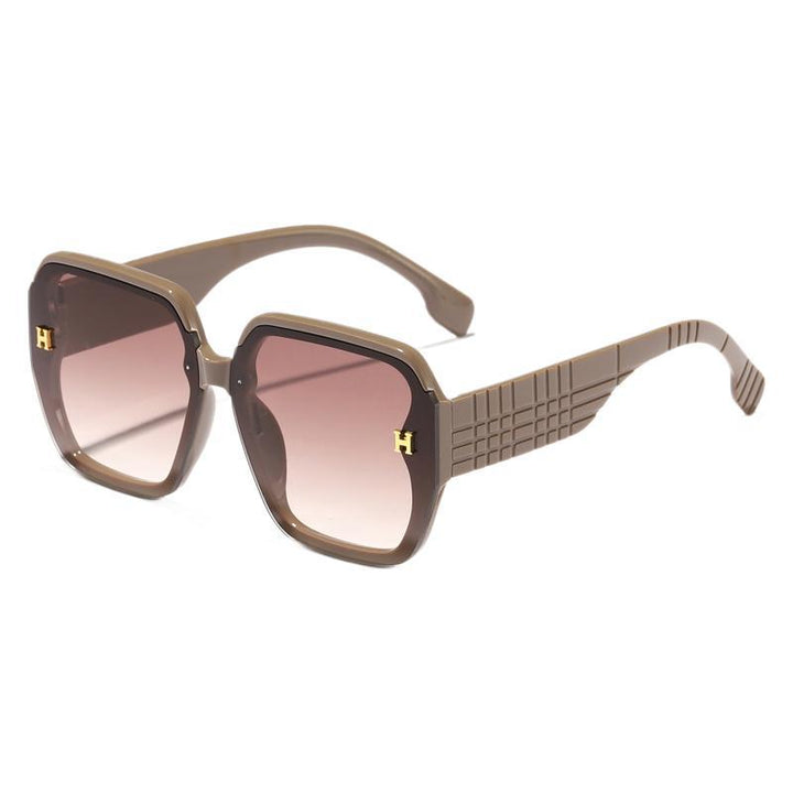 Women's fashionable sunglasses with square frame and trendy lenses Kalsten