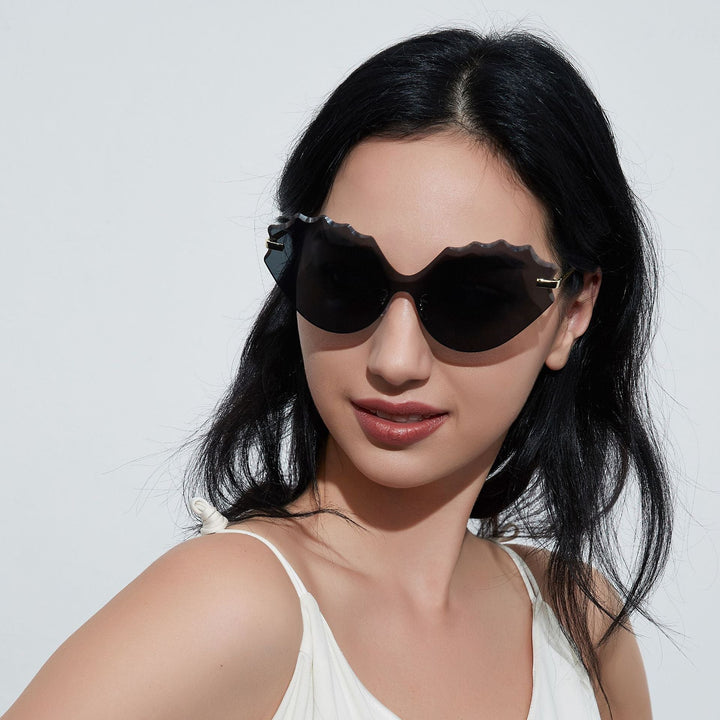 Women's Sunglasses with Unique Wave Design Kalsten
