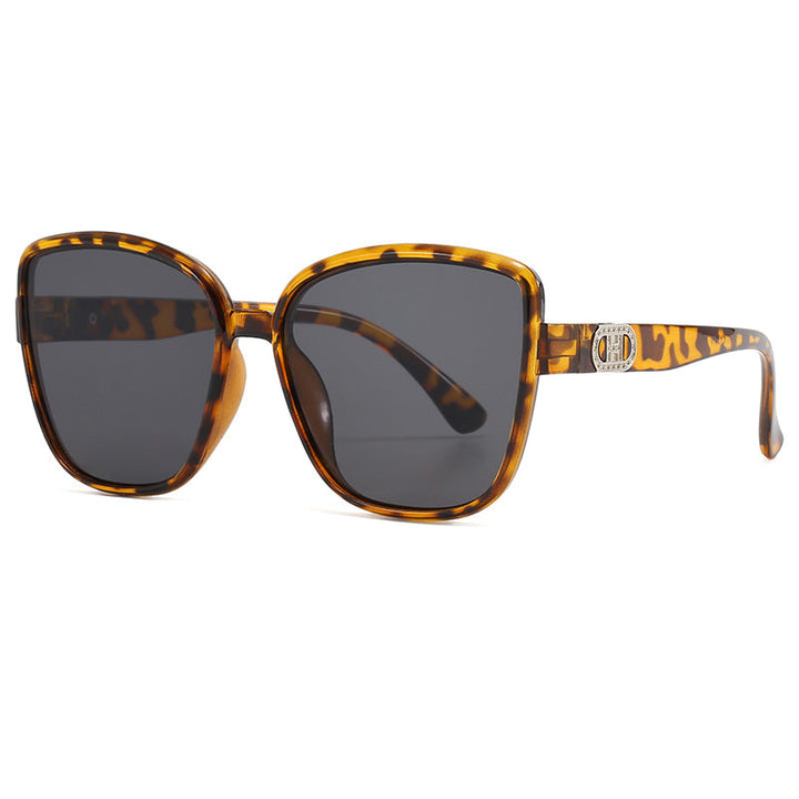 Women’s elegant oversized sunglasses in modern design Kalsten