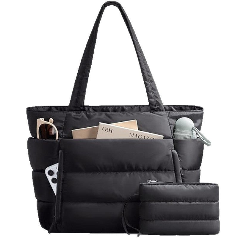 Outdoor-Suitable Carrying Bag with Insulated Interior Compartment Kalsten