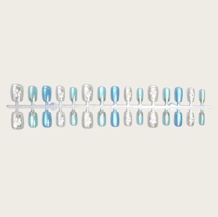 Detailed Floral Press-On Nail Art Set Kalsten